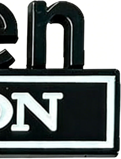 👑 Queen Edition 3D Metal Vehicle Emblem