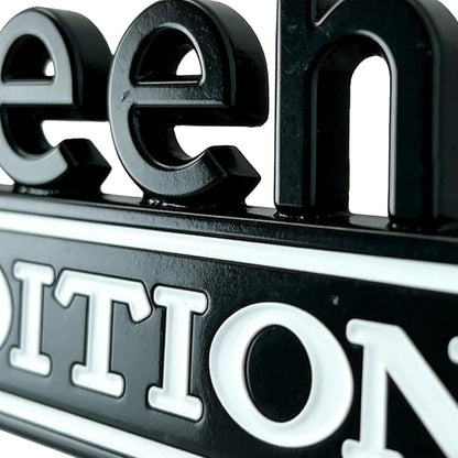 👑 Queen Edition 3D Metal Vehicle Emblem